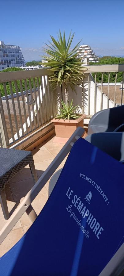 Le Sémaphore - studio climatisé, grande terrasse vue mer - parking, wifi La Grande-Motte Esterno foto